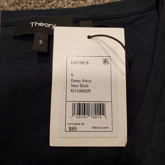 Theory V neck t-shirt - Picture 5 of 5